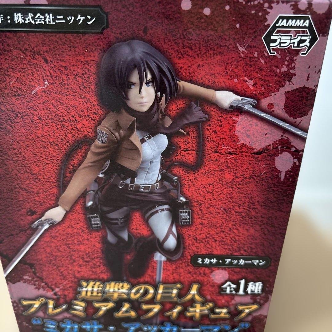 Attack on Titan Premium Figure — Mikasa Ackerman