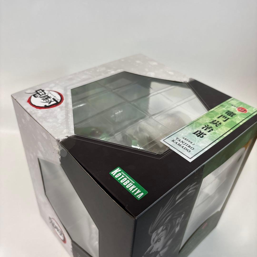 Kotobukiya ARTFX J Tanjiro Kamado — Demon Slayer Figure